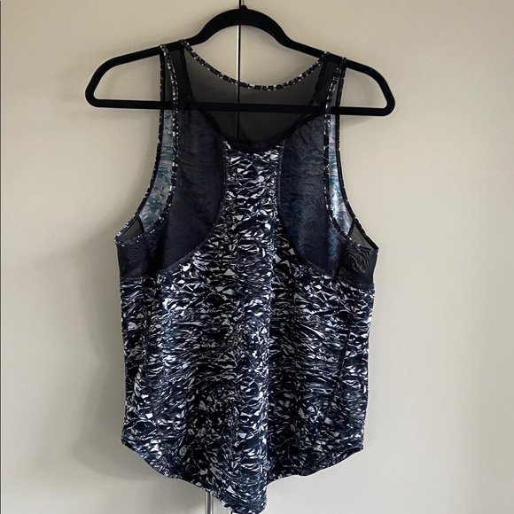 Lululemon Sculpt Tank II - Picture 11 of 13